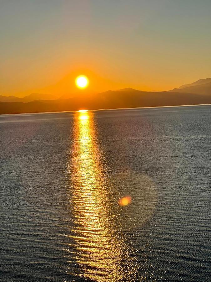 Loutraki Sunset Apartment Kültér fotó